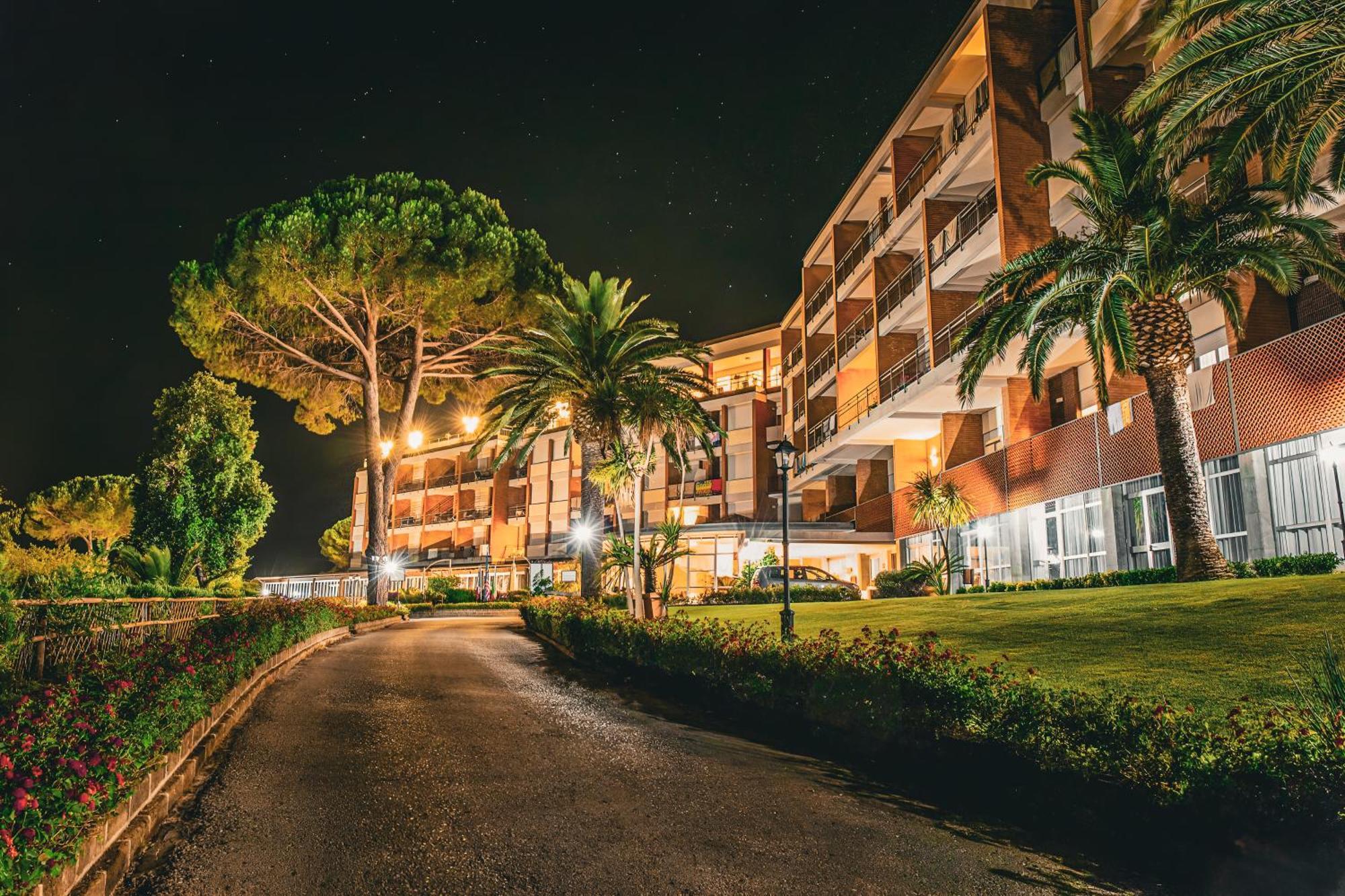 Hotiday Room Collection - Porto Azzurro Capoliveri Kültér fotó